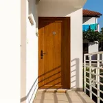 Dolly Completely Renovated 2023 Apartment
